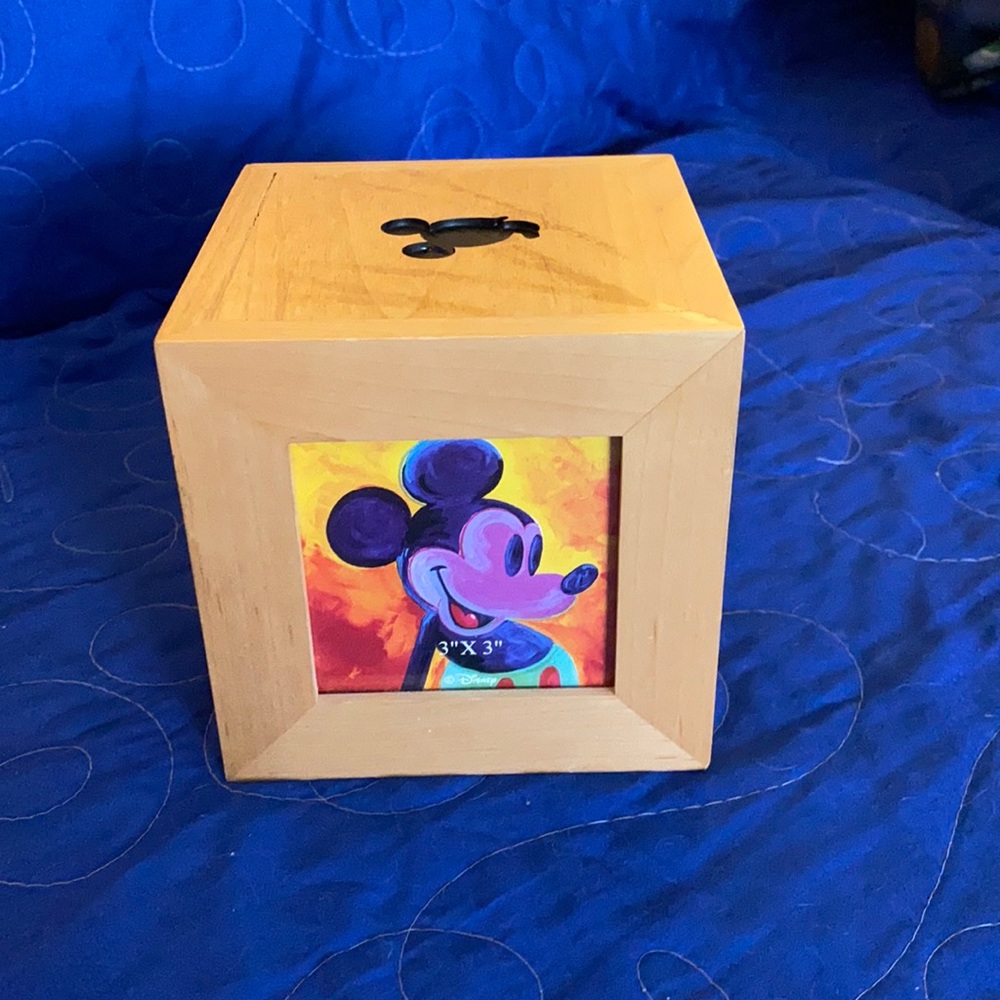 Mickey picture frame. Holds 4 photos.